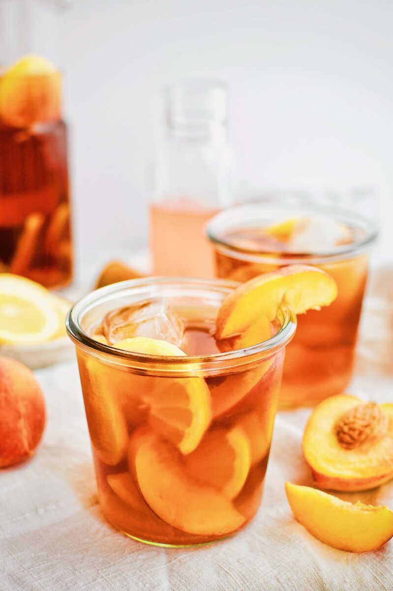 How to Make Peach Iced Tea with Simple Peach Syrup - Healthy Green