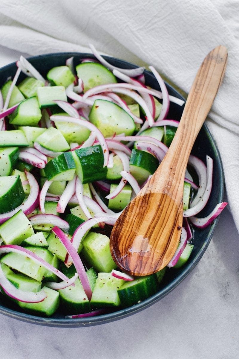 Quick Pickled Cucumbers and Onions