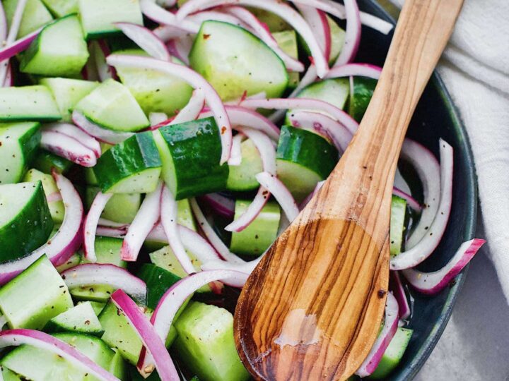 Quick Pickled Cucumbers and Onions