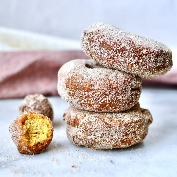 Pumpkin Spiced Cake Donuts