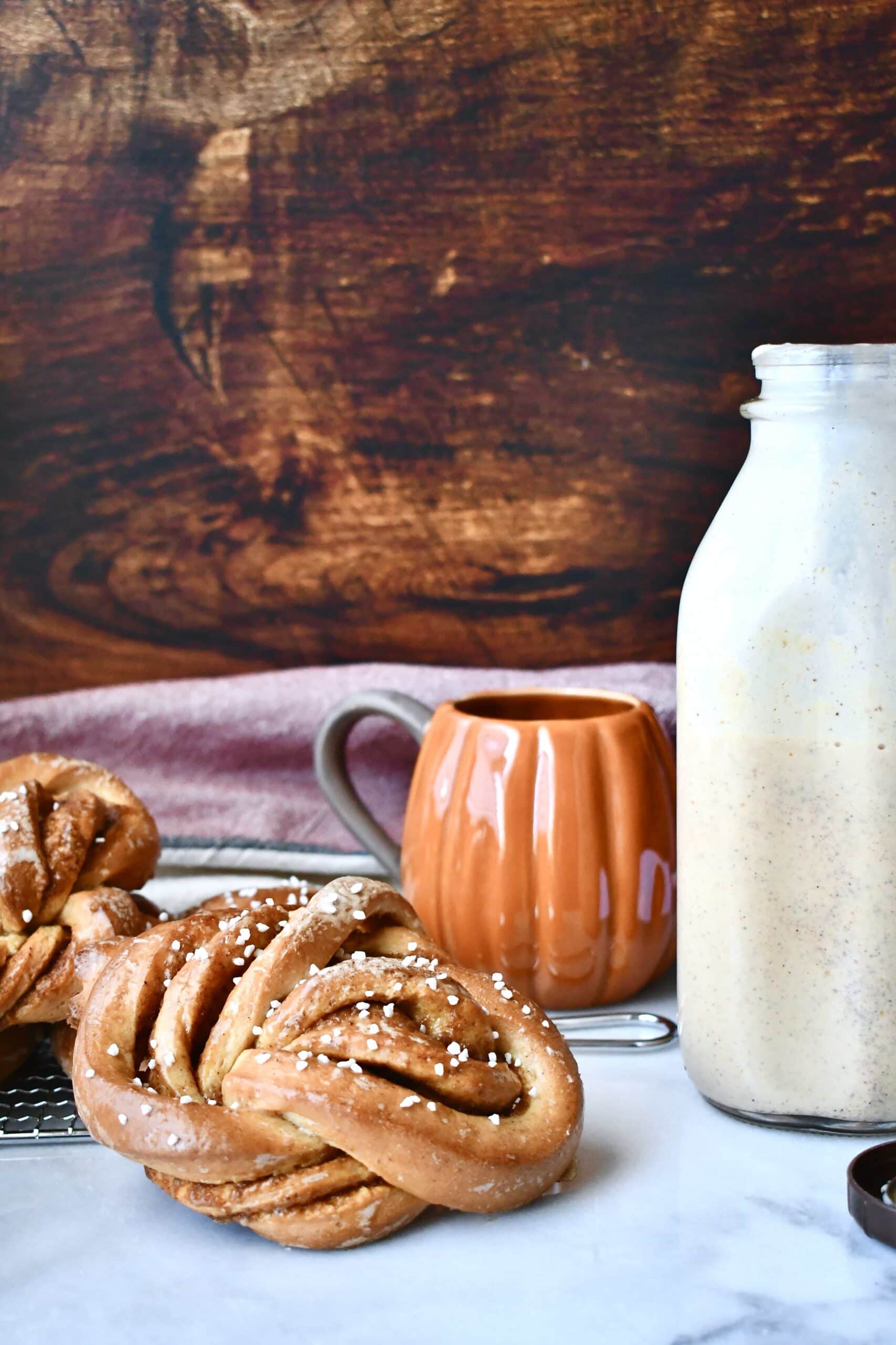 Pumpkin Buns and Homemade Pumpkin Spice Coffee Creamer