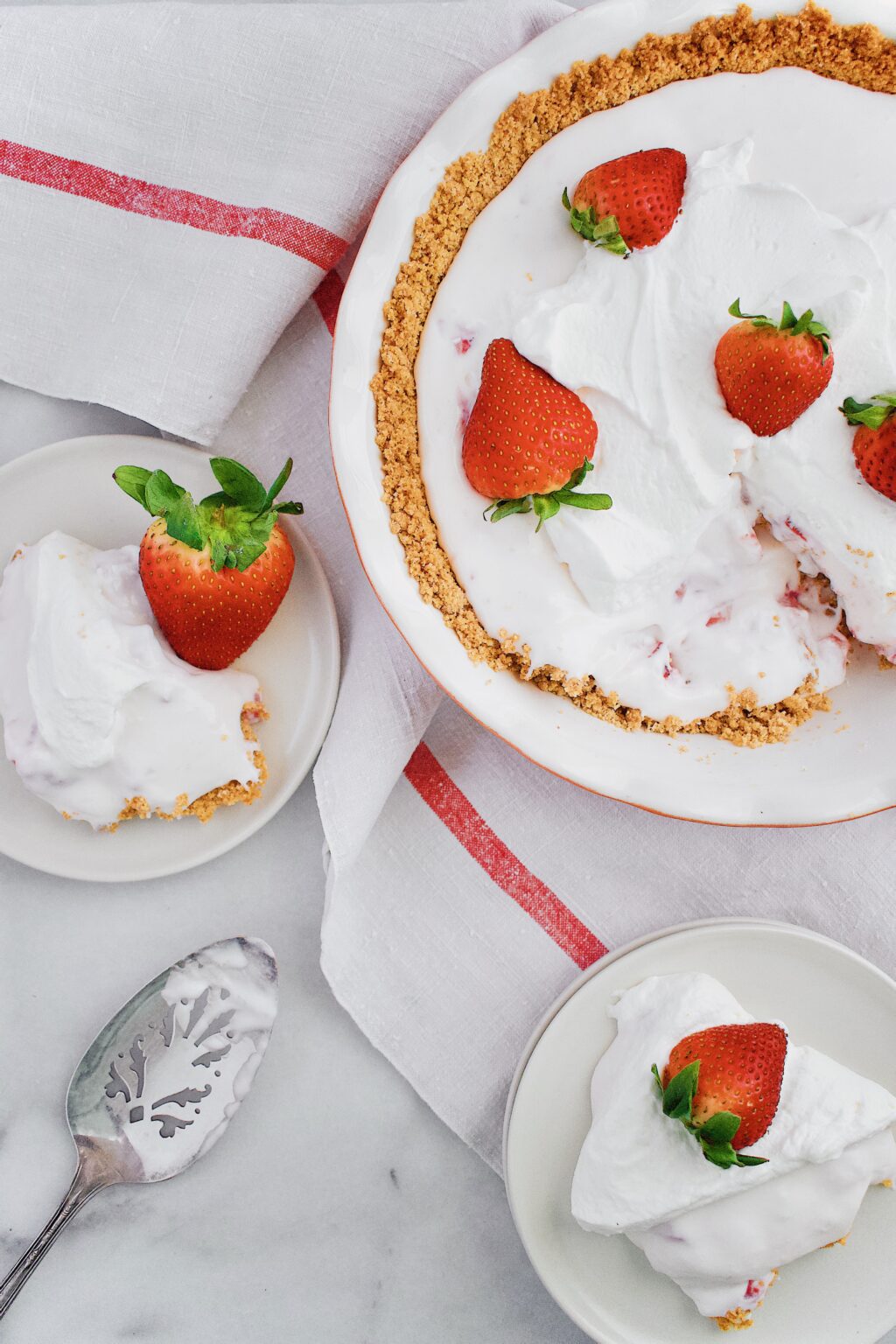 Strawberry Pie   Graham Cracker Crust a heavenly pairing