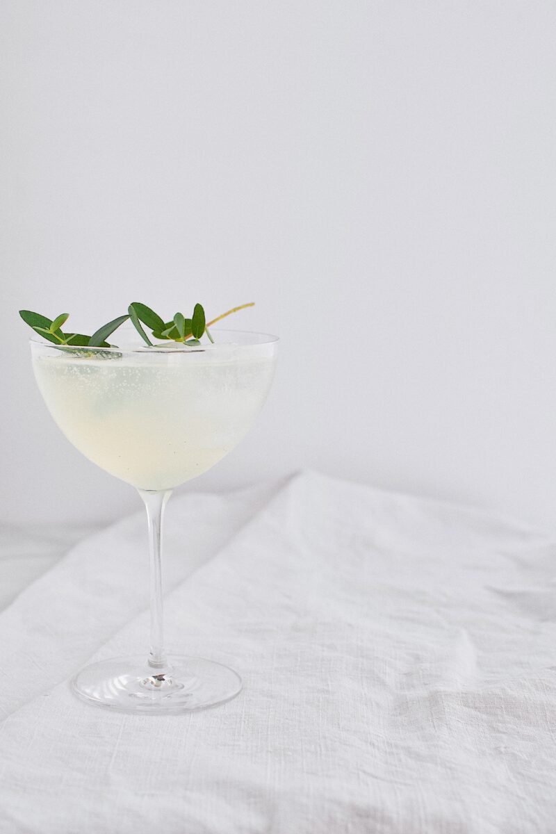 Sparkling Pear and Elderflower Lemonade cocktail recipe