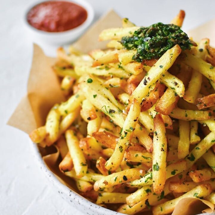 Baked French Fries tossed in truffle garlic paste.