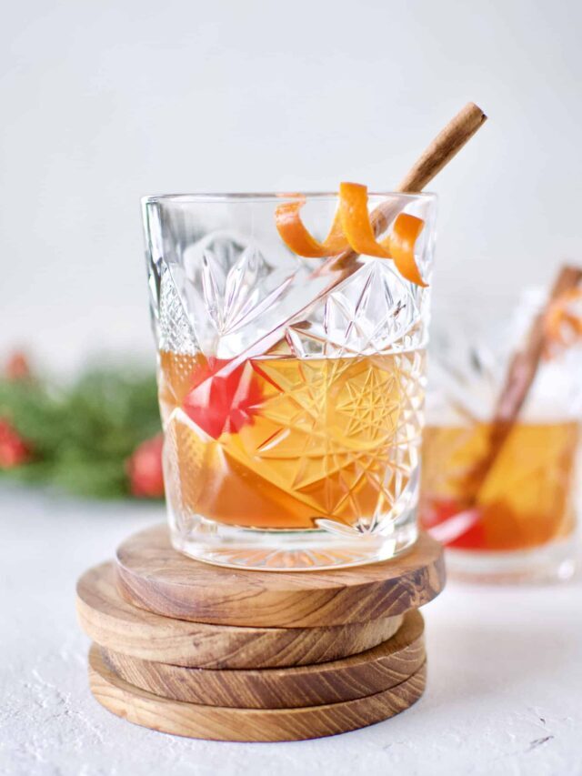 Best Old Fashioned Recipe with Brown Sugar and Bourbon