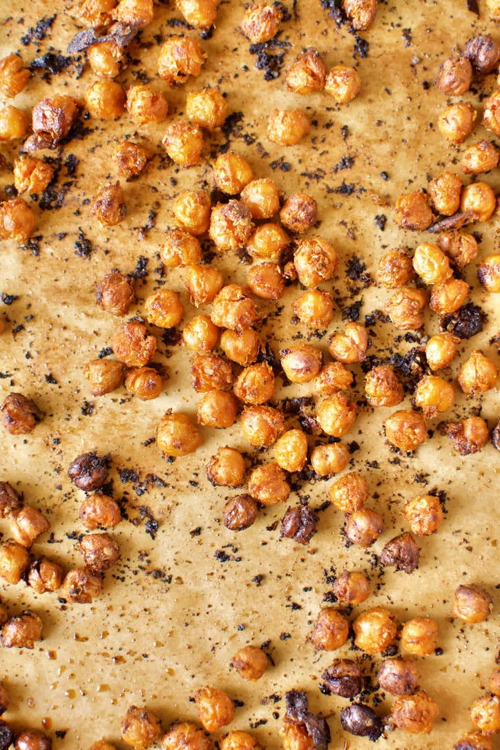 Finished Crispy Roasted Chickpeas ready to eat.