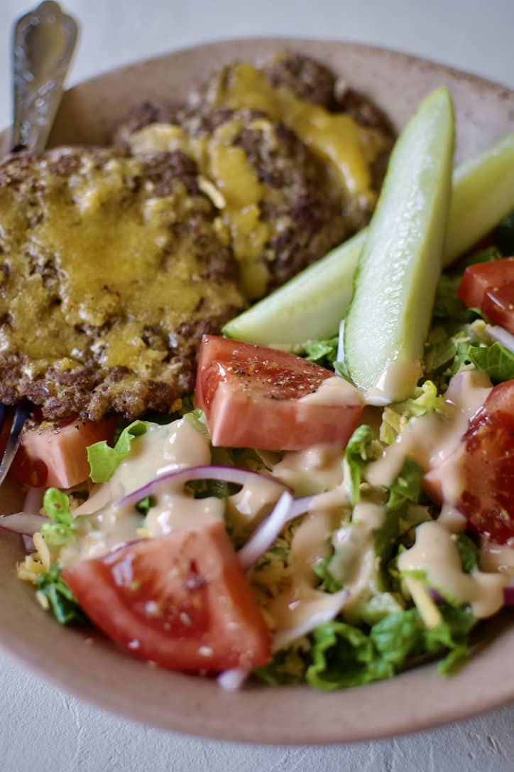 Cheeseburger Salad ready to eat.